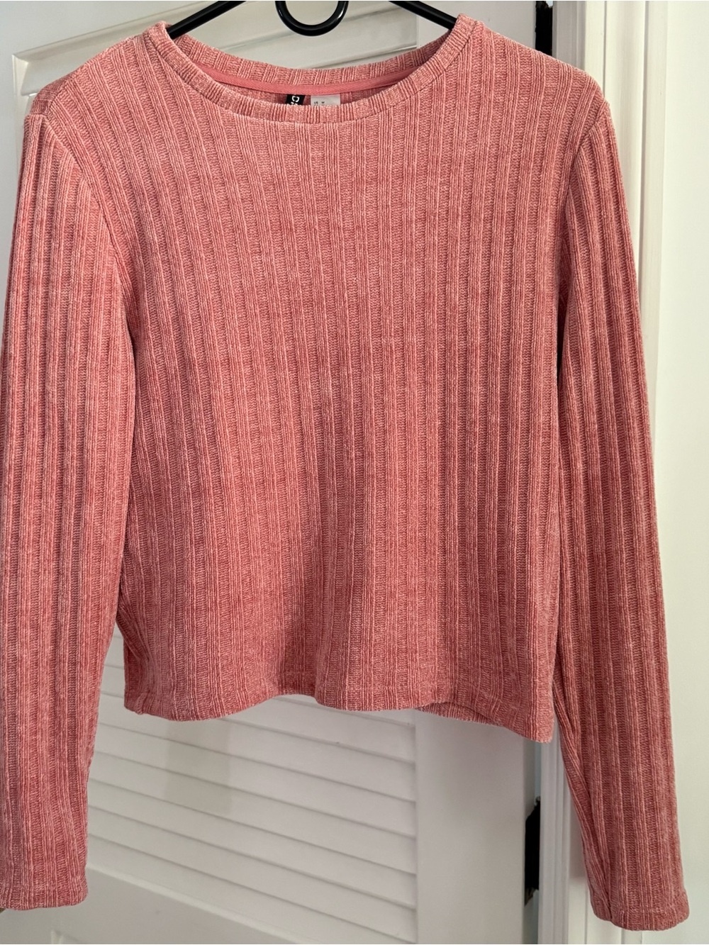 H&M Ribbed Crewneck Sweater in Rose